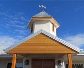 Flyfaire Wines - Gold Coast Attractions 1