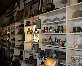 Batlow Historical Society - Gold Coast Attractions 1