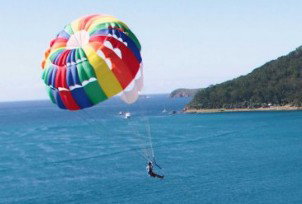 Port Stephens Parasailing - Gold Coast Attractions 1