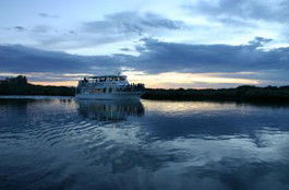 Tamboi Queen Cruises - Gold Coast Attractions 1