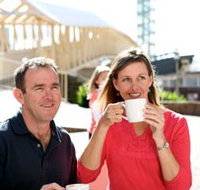 Hunter Street Outlets - Gold Coast Attractions