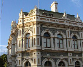 Silver City Tours - Gold Coast Attractions 3