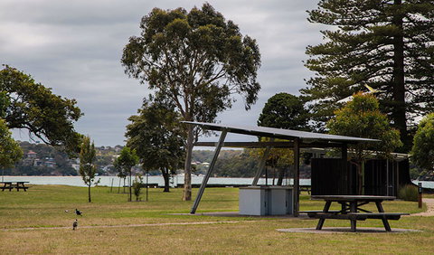 Bonnie Vale Picnic Area - Gold Coast Attractions 2
