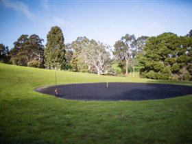 Yankalilla Memorial Park - Gold Coast Attractions 2