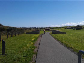 Encounter Bikeway - Gold Coast Attractions 0