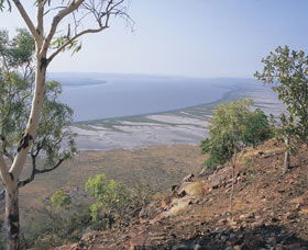 Cambridge Gulf - Gold Coast Attractions 0