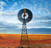 Paul Arnold Gallery - Gold Coast Attractions
