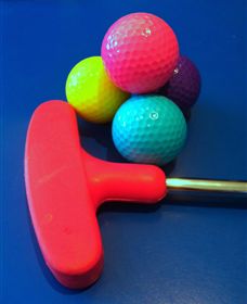 Mini Golf At BIG4 Swan Hill Holiday Park - Gold Coast Attractions 1