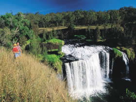 Millstream Falls - Gold Coast Attractions 2