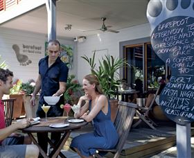 Live Entertainment At Magnetic Island - Gold Coast Attractions 1