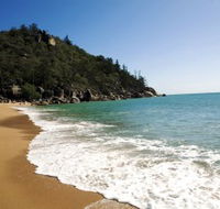 Horseshoe Bay - Gold Coast Attractions