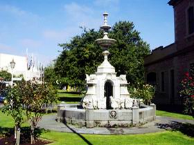 Cave Gardens - Gold Coast Attractions 0