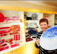 Exclusive Hot Glass Gallery - Gold Coast Attractions