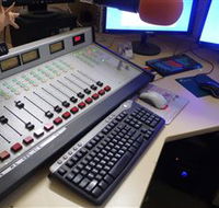 Peak Hill FM Community Radio Station - Gold Coast Attractions