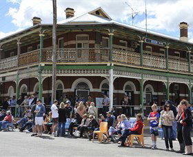 Mirrool Royal Hotel - Gold Coast Attractions 0