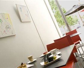 Shepparton Art Museum (SAM) - Gold Coast Attractions 6