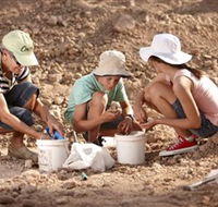 Mt Hay Gemstone Tourist Park - Gold Coast Attractions