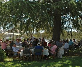 Lake Moodemere Estate - Gold Coast Attractions 2