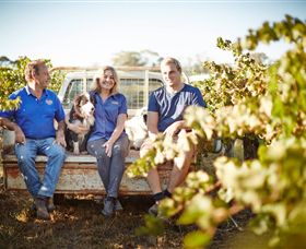 Lake Moodemere Estate - Gold Coast Attractions 0