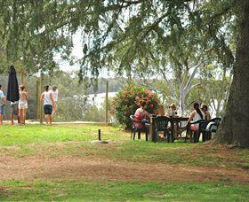 Lake Moodemere Estate - Gold Coast Attractions 3