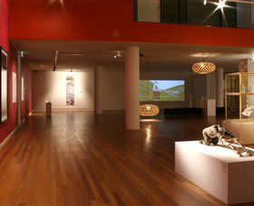Wagga Wagga Art Gallery - Gold Coast Attractions 2