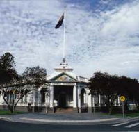 Museum of The Riverina - Historic Council Chambers Site - Gold Coast Attractions