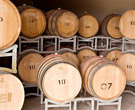 Chalkers Crossing Winery - Gold Coast Attractions 4