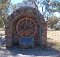 Jindera Pioneer Cairn - Gold Coast Attractions