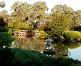 Cowra Japanese Garden And Cultural Centre - Gold Coast Attractions 3