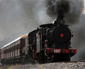 Lachlan Valley Railway - Gold Coast Attractions 0