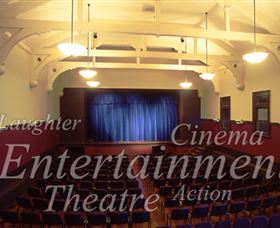 Sir Henry Parkes Memorial School Of Arts Tenterfield - Gold Coast Attractions 1