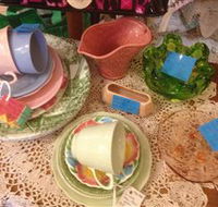 Mountain Blue Vintage Linen - Gold Coast Attractions
