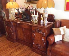 Peachtree Antiques - Gold Coast Attractions 2