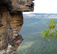 Three Sisters - Honeymoon Bridge - Gold Coast Attractions