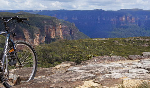 Mount Hay Road â€“ Leura - Gold Coast Attractions 2