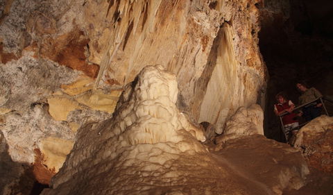 Wollondilly Cave - Gold Coast Attractions 2