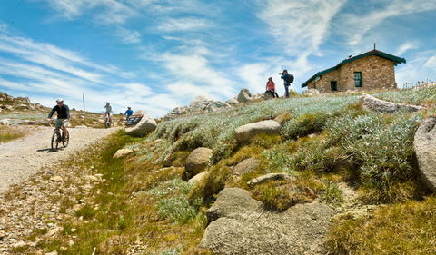 Mount Kosciuszko Summit Walk - Gold Coast Attractions 0