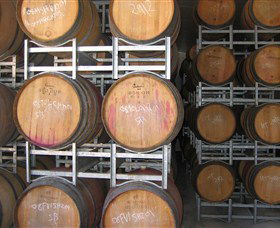 Stomp! Wines - Gold Coast Attractions 7
