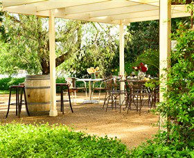 Stomp! Wines - Gold Coast Attractions 6