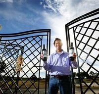 Leogate Estate - Gold Coast Attractions