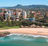 North Wollongong Beach - Gold Coast Attractions