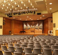 Wollongong Town Hall - Gold Coast Attractions