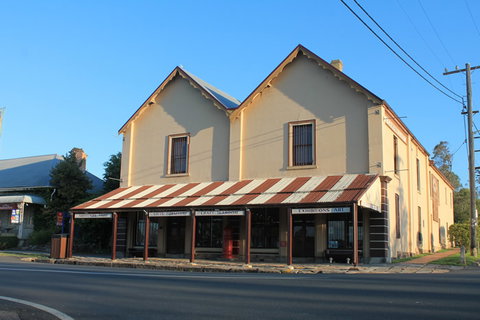 Campbells Store Craft Centre - Gold Coast Attractions 4