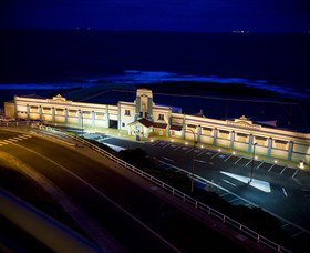 Newcastle Ocean Baths - Gold Coast Attractions 0