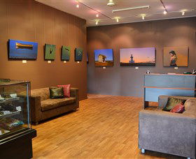 Shoalhaven Fine Art And Framing - Gold Coast Attractions 1