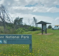 Fishermans Bay foreshore - Gold Coast Attractions