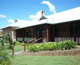 Manning Regional Art Gallery - Gold Coast Attractions 1