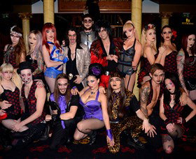 Draculas Cabaret Restaurant - Gold Coast Attractions 1