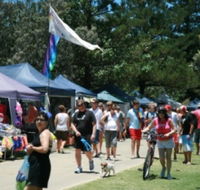 Broadbeach Art and Craft Markets - Gold Coast Attractions