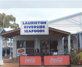 Laurieton Riverside Seafoods - Gold Coast Attractions 1